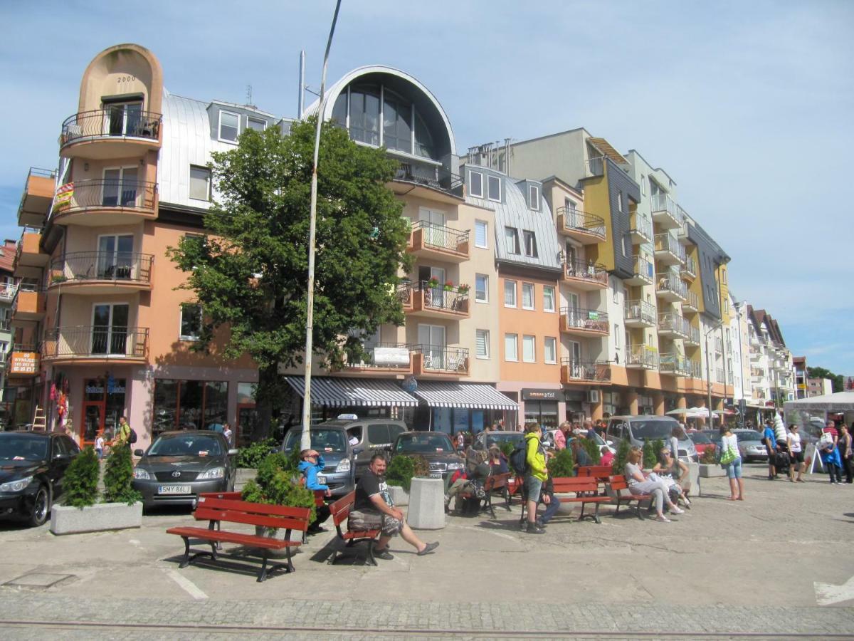 Apartament Z Balkonem Przy Latarni 150M Od Morza Kolobrzeg Exterior photo